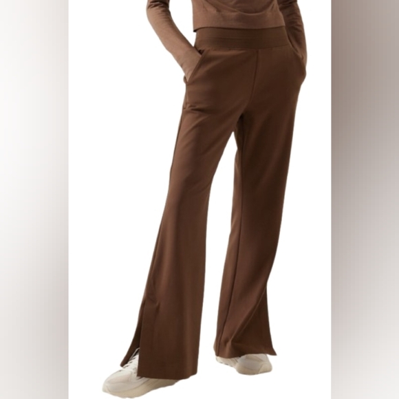 Athleta Pants - Athleta Venice Pant Brown Size XL Split Flare Pockets & Zip Pockets Wide Leg